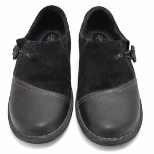 Skechers Relaxed Fit Breathe-Easy Kindred Women’s Suede Slip-On Loafers Size 8